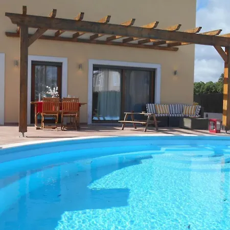 Luxury With Privata Pool And Free Boat Сasa de vacaciones *